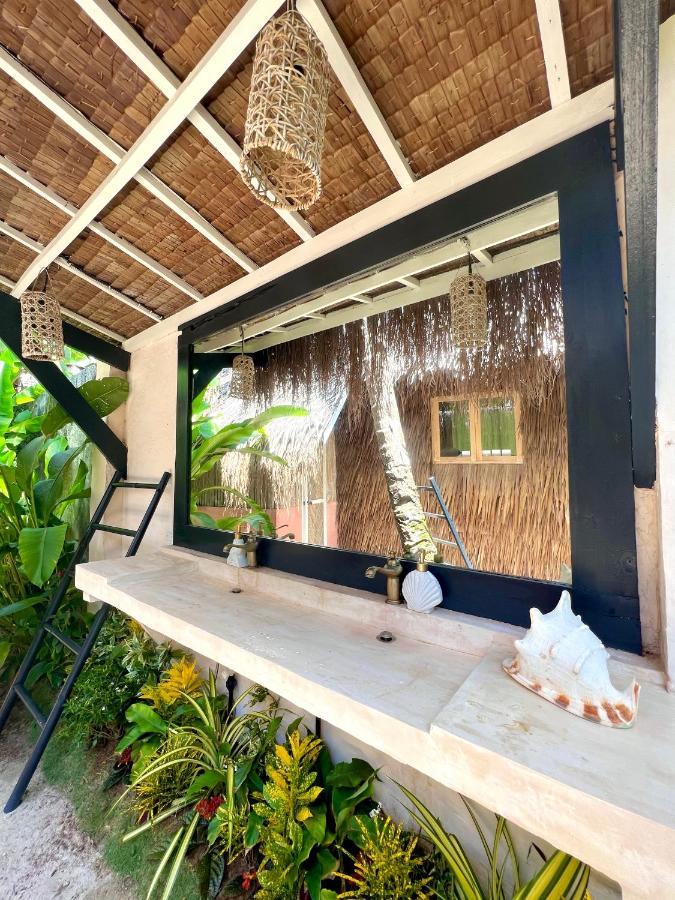 Secret Pool Villa Tuason Beach 卢纳将军城 外观 照片